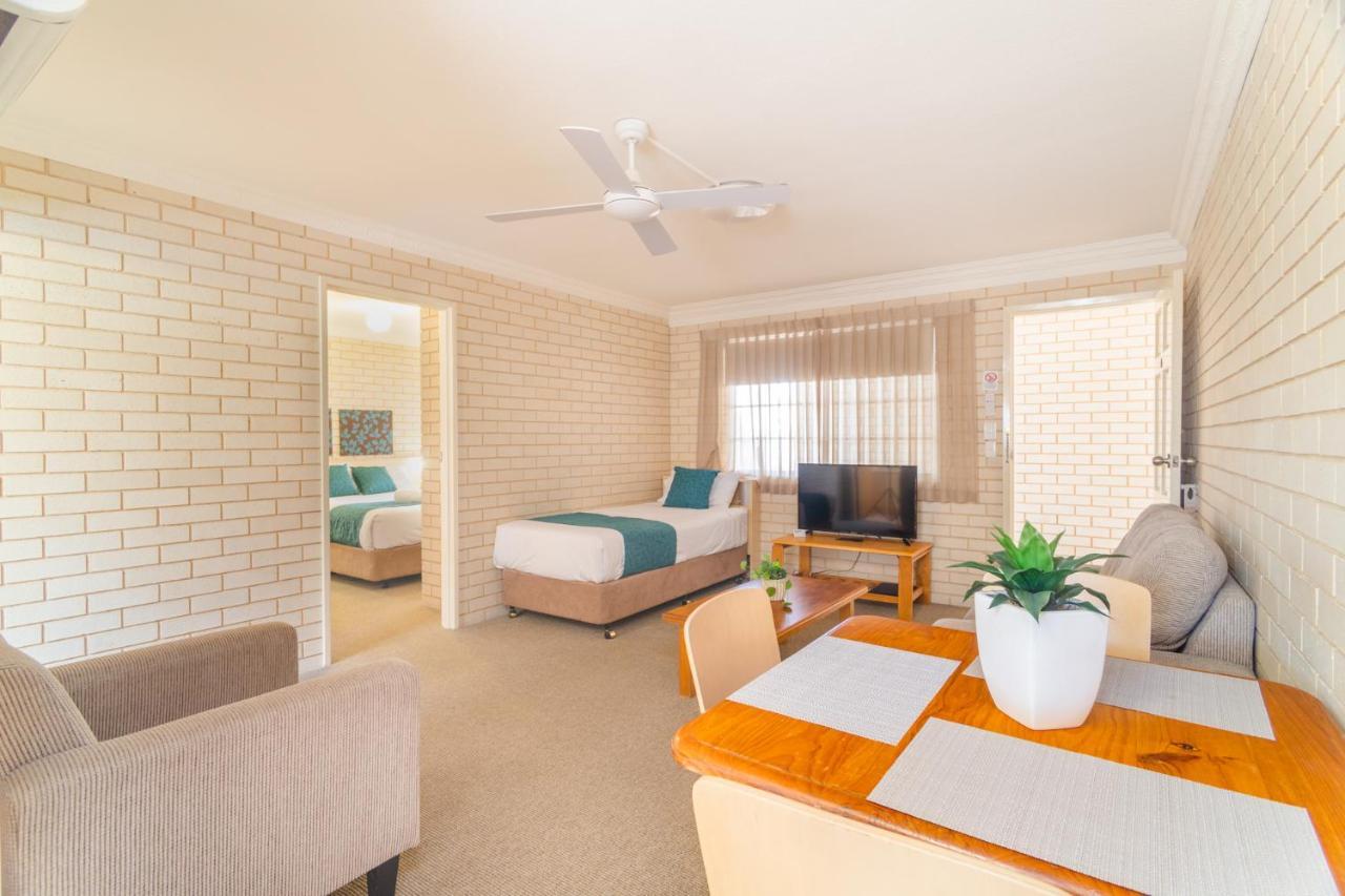 Santa Fe Motel And Holiday Units Lennox Head Εξωτερικό φωτογραφία