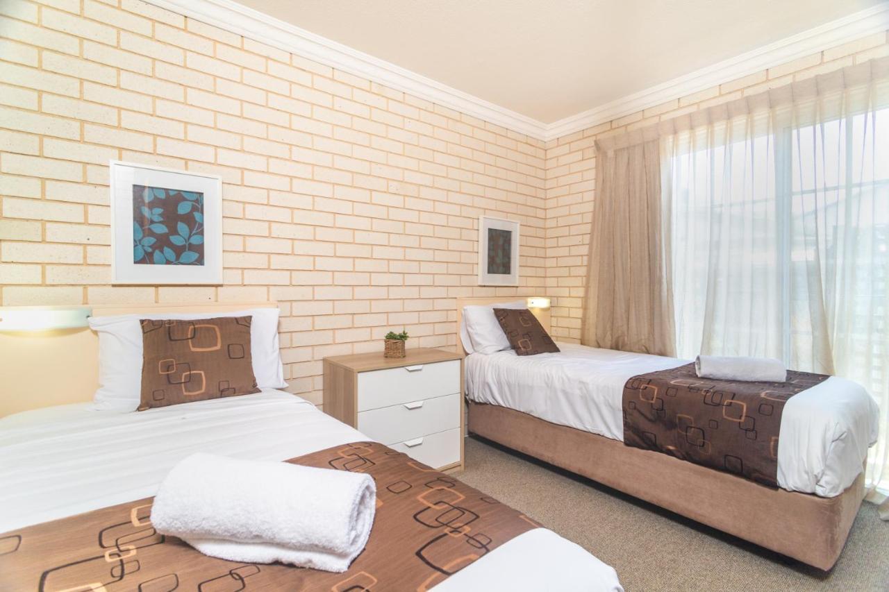 Santa Fe Motel And Holiday Units Lennox Head Εξωτερικό φωτογραφία
